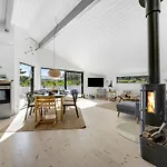 Semesterbostad Verner - 990m From The Sea By Interhome *